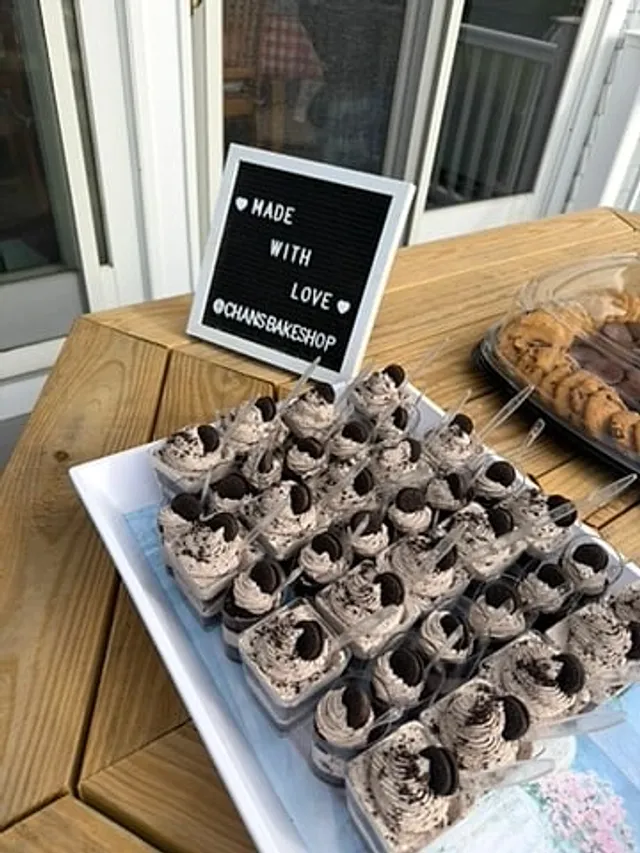 Oreo Cake Truffle Cups, detail 2