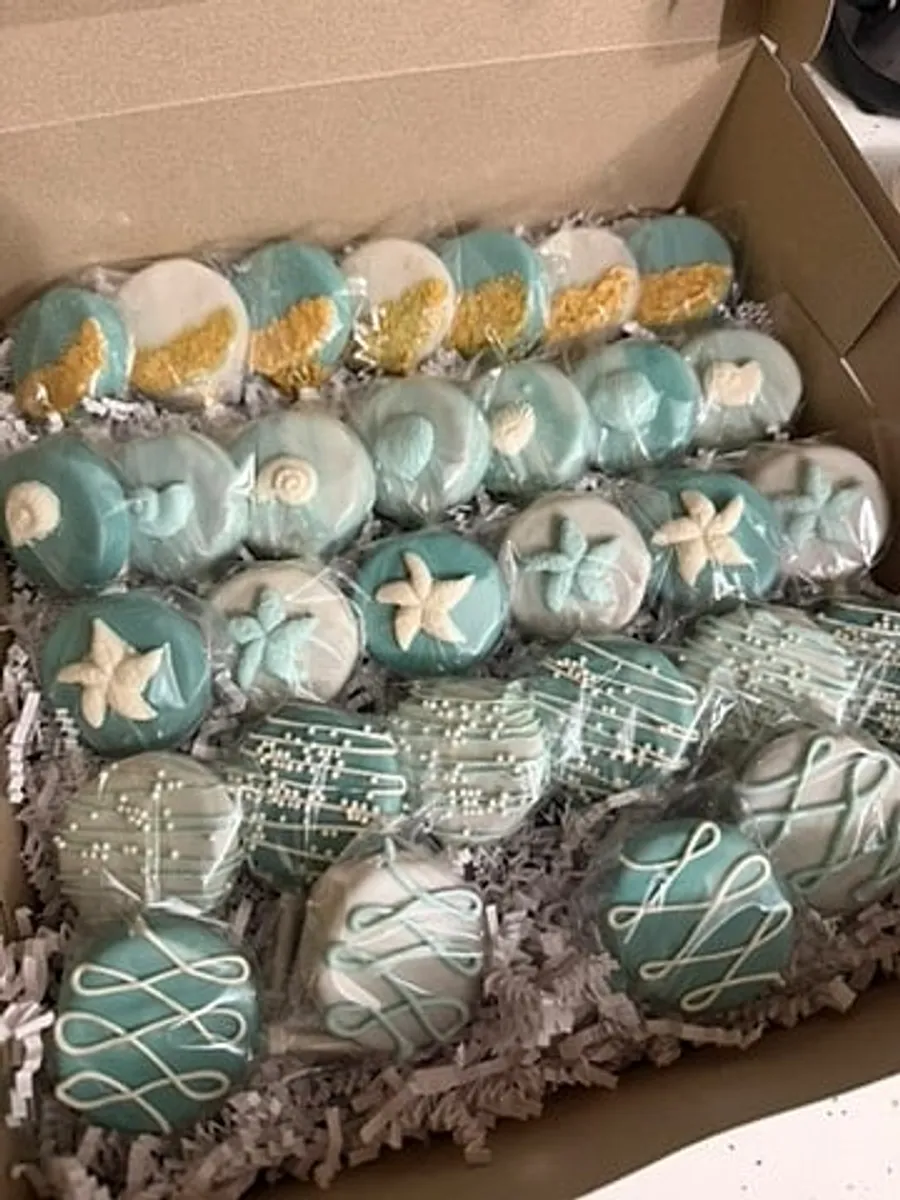 Ocean Cake Pops